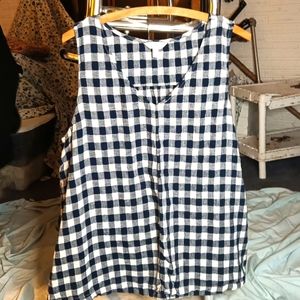 Time and Tru Tank Top